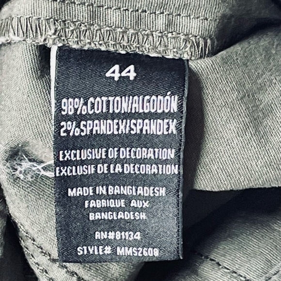 Swiss Alps Olive Green Performance Shorts - Picture 4 of 7